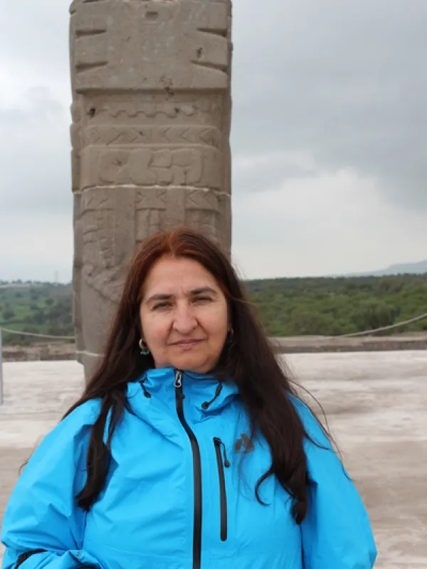 A photograph of Alcira Dueñas